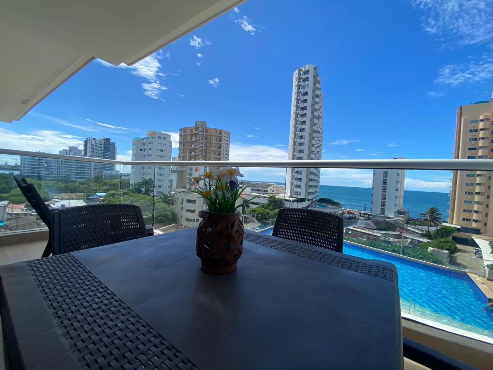 3br Wifi Ac Pool Parking And Sea Alquileraptocartagena Apartamento