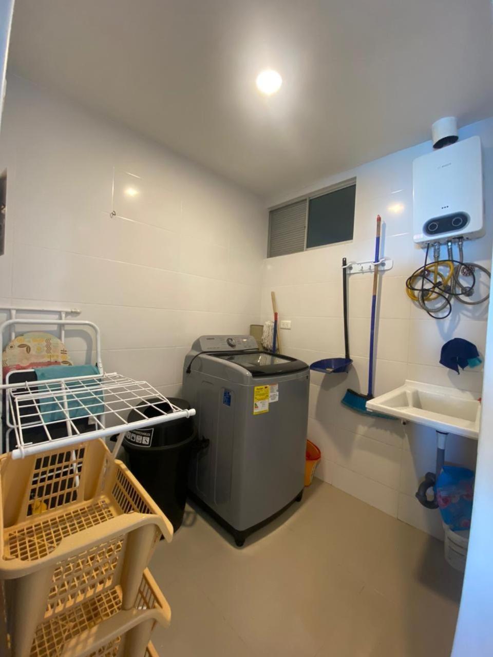 Apartamento 3br Wifi Ac Pool Parking And Sea Alquileraptocartagena